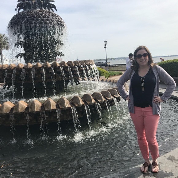 Meet the Posher - Picture 2 of 8